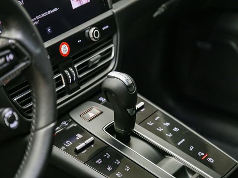 Certified 2023 Porsche Macan GTS AWD/4WD image 24