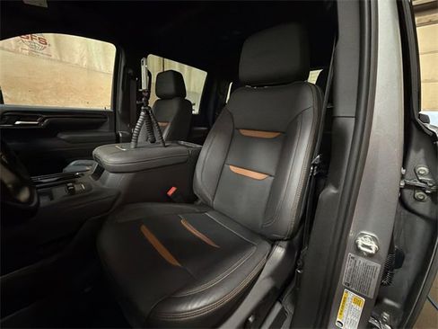Certified 2025 GMC Sierra 2500 AT4 w/ AT4 Premium Plus Package image 11
