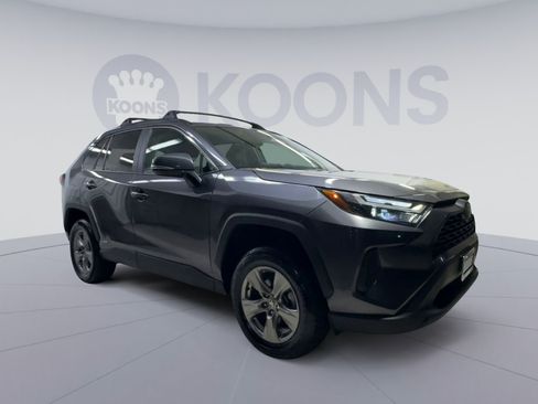Used 2024 Toyota RAV4 XLE w/ Convenience Package AWD/4WD image 2