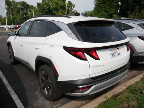 Used 2025 Hyundai Tucson SEL AWD/4WD image 8