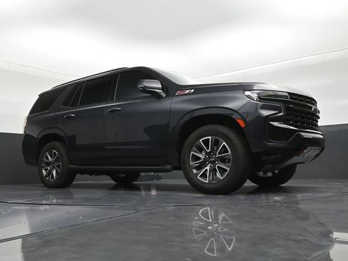 Used 2023 Chevrolet Tahoe Z71 w/ Luxury Package AWD/4WD image 27