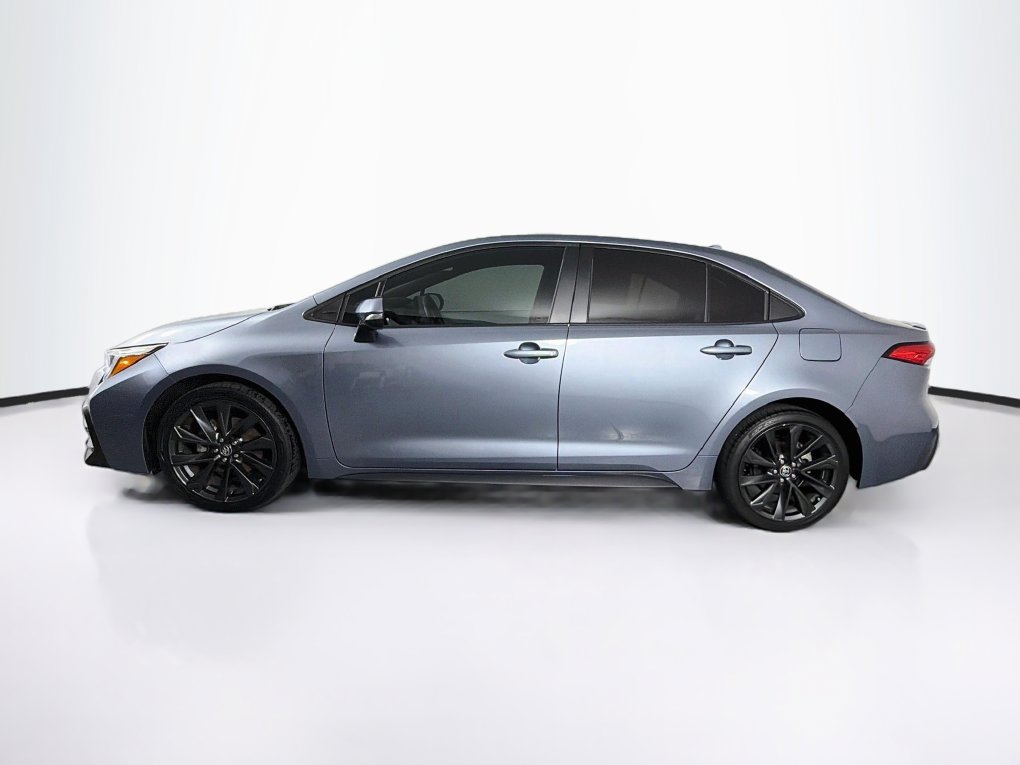 Used 2024 Toyota Corolla SE FWD image 6