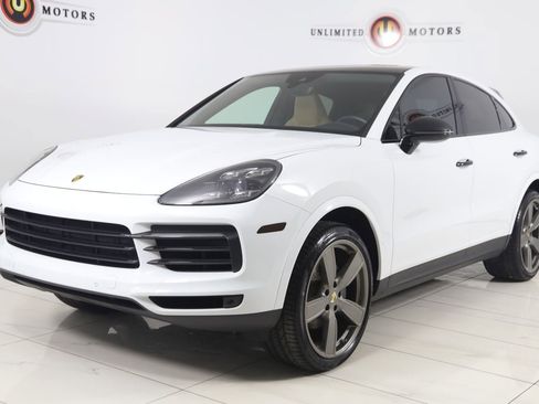 Used 2020 Porsche Cayenne AWD/4WD image 5