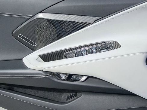 Used 2020 Chevrolet Corvette Stingray Preferred Conv w/ 2LT Preferred Equipment Group image 28