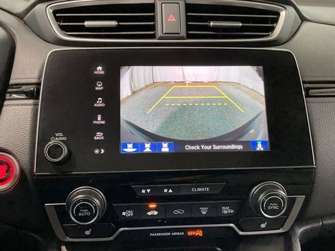Used 2022 Honda CR-V Touring image 16