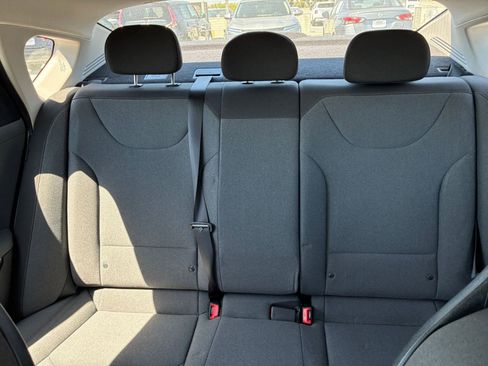 Used 2025 Kia K4 FWD image 37