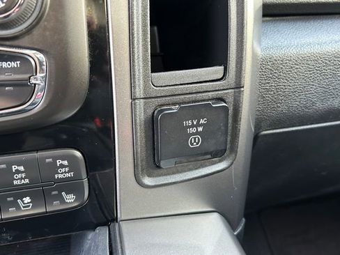 Used 2018 RAM 1500 Sport w/ Sport Premium Group image 33