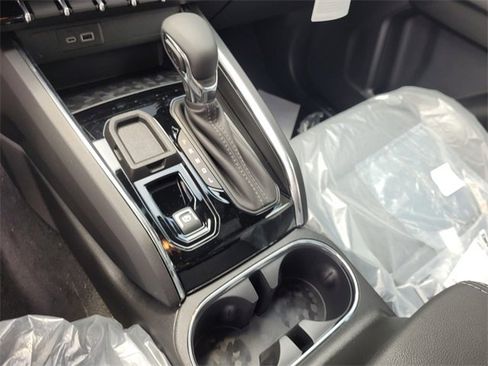 New 2026 GMC Canyon Elevation w/ Convenience Package image 23