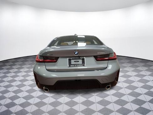 Used 2026 BMW 330i xDrive Sedan w/ M Sport Package image 9