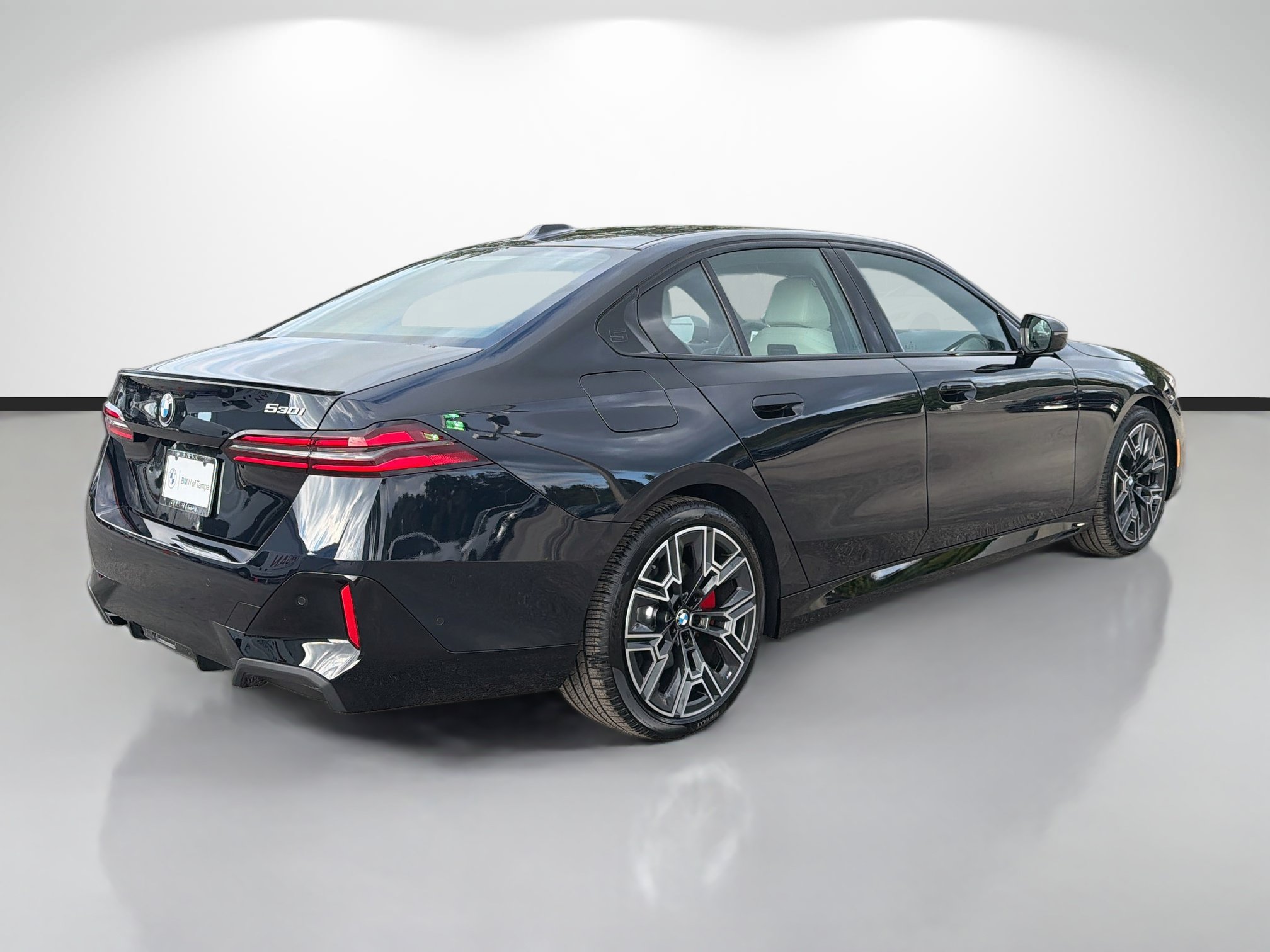 New 2027 BMW 530i w/ M Sport Package RWD image 3
