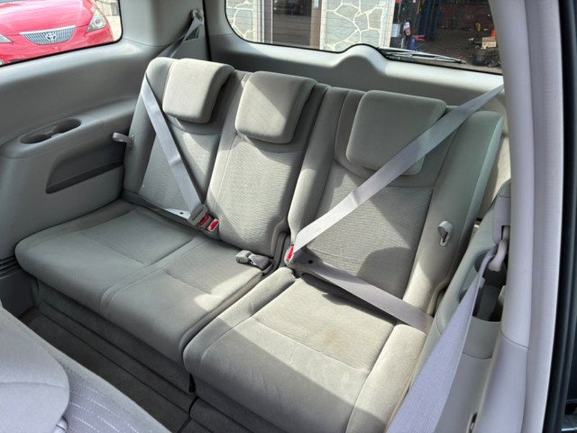 Used 2015 Nissan Quest S FWD image 14