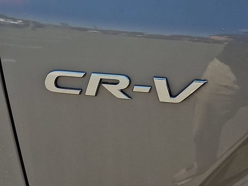 Used 2017 Honda CR-V Touring image 32