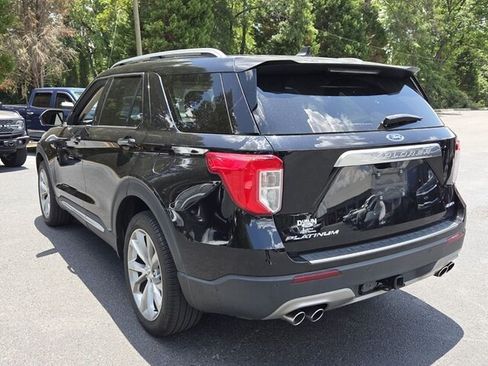Used 2021 Ford Explorer Platinum w/ Equipment Group 601A AWD/4WD image 13