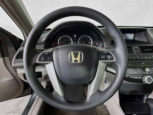 Used 2009 Honda Accord LX-P image 11