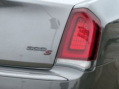 Used 2023 Chrysler 300 S image 6