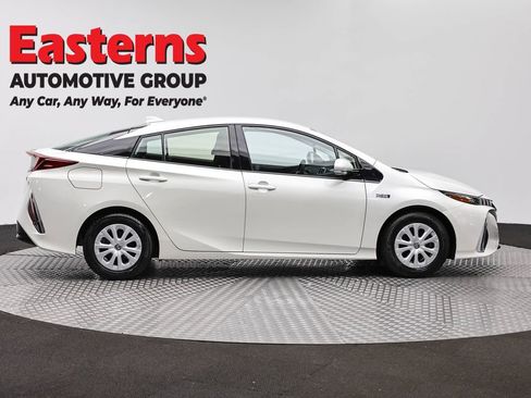 Used 2020 Toyota Prius Prime LE w/ Carpet Mat Package FWD image 4