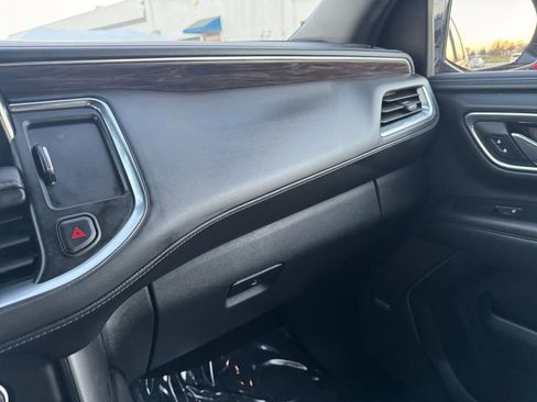 Used 2024 Chevrolet Tahoe LT image 23