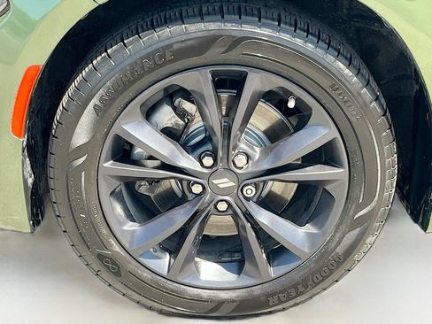 Used 2023 Dodge Charger SXT w/ Blacktop Package AWD/4WD image 30