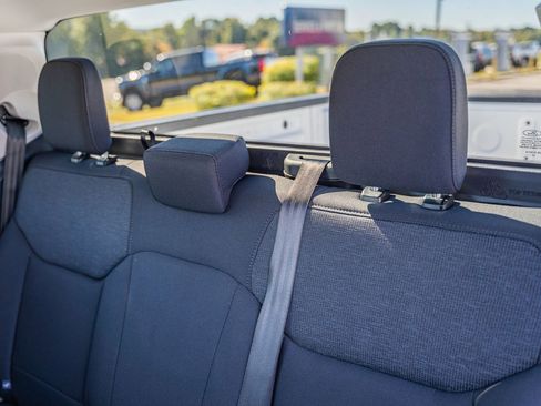 New 2025 Ford Maverick XL image 14