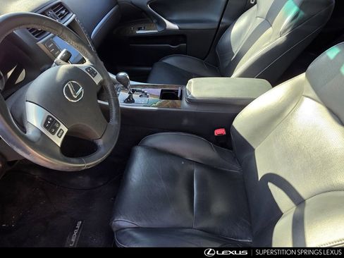 Used 2011 Lexus IS 250 AWD w/ Premium Pkg Value Edition image 9