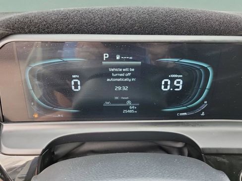 Used 2025 Kia Seltos S FWD image 33