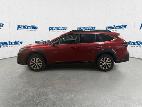 Used 2024 Subaru Outback Premium AWD/4WD image 6