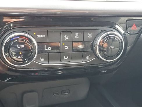 Certified 2025 Chevrolet Trax ACTIV w/ Driver Confidence Package FWD image 26