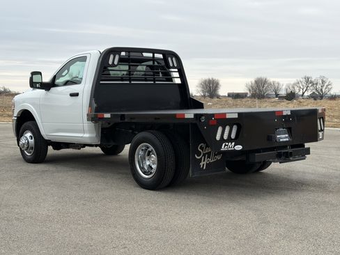 Used 2024 RAM 3500 Tradesman image 22