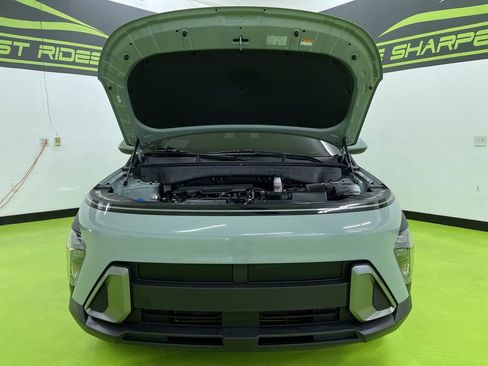 Used 2024 Hyundai Kona SE image 4