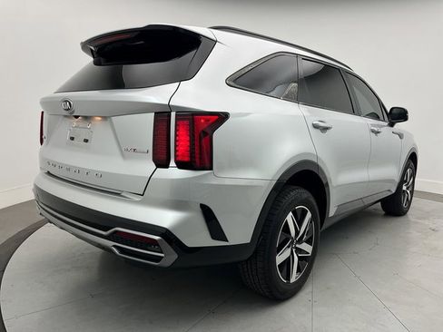 Used 2021 Kia Sorento EX w/ Panoramic Sunroof Package image 14