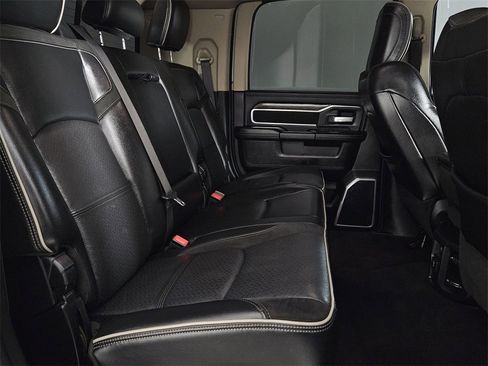 Used 2019 RAM 2500 Laramie image 27