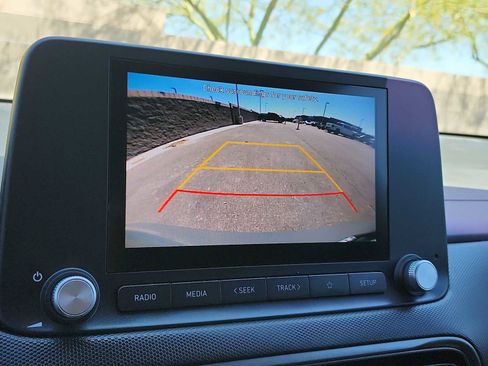 Used 2023 Hyundai Kona SE image 26