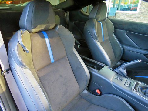 Used 2024 Subaru BRZ tS image 18