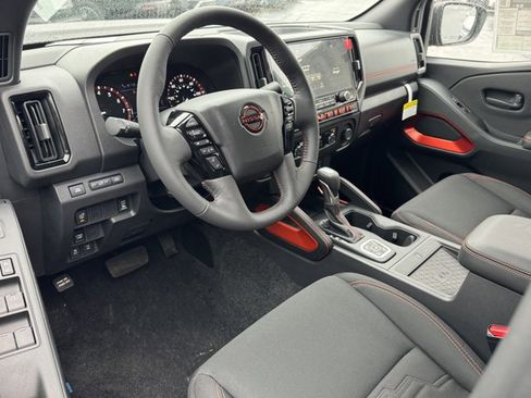New 2026 Nissan Frontier PRO-4X w/ Pro-4x Convenience Package image 21