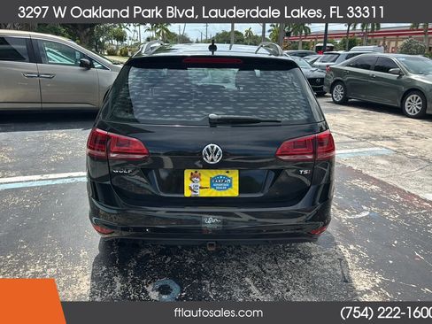 Used 2016 Volkswagen Golf S FWD image 34
