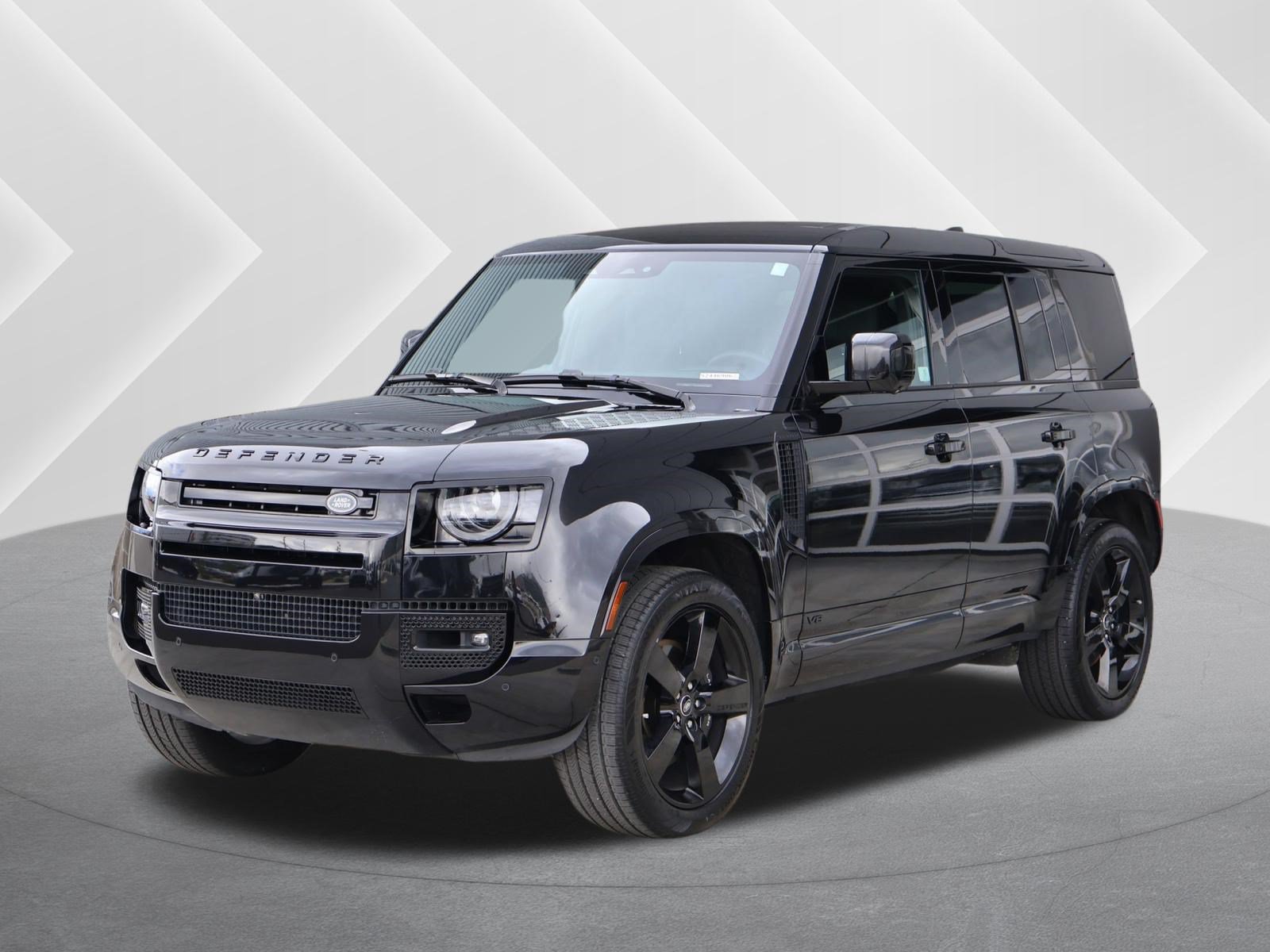 Used 2025 Land Rover Defender 110 V8 AWD/4WD image 1