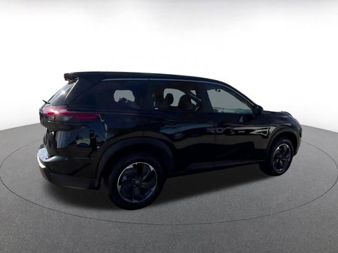 Used 2025 Nissan Rogue SV FWD image 15