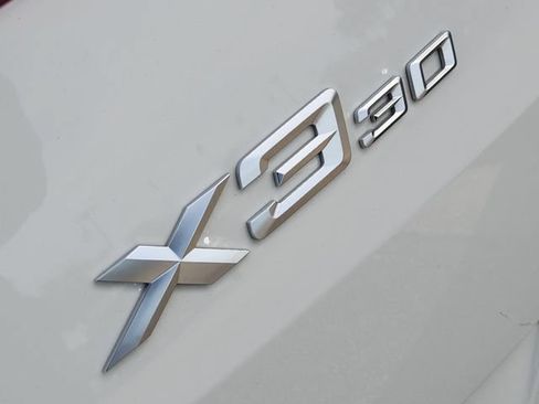 Used 2026 BMW X3 xDrive30i AWD/4WD image 9