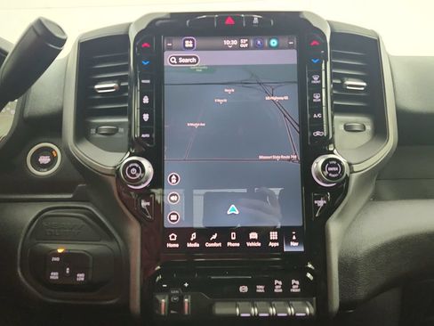 New 2026 RAM 2500 Tradesman AWD/4WD image 18