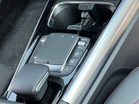 Certified 2023 Mercedes-Benz GLA 250 4MATIC image 29