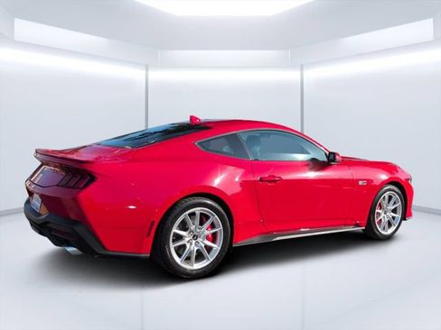 Used 2024 Ford Mustang GT Premium RWD image 3