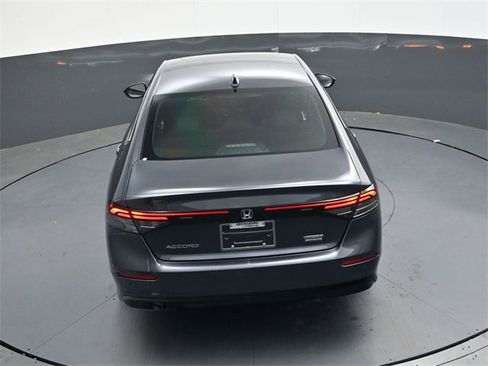 Used 2025 Honda Accord Touring image 31