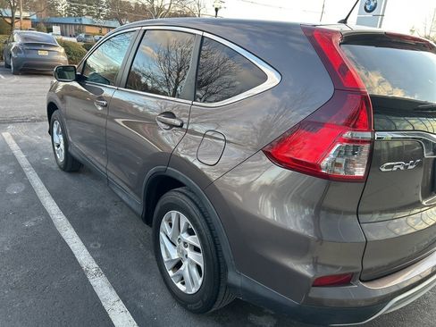 Used 2016 Honda CR-V EX image 4