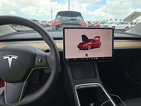 Used 2023 Tesla Model 3 Standard Range RWD image 4