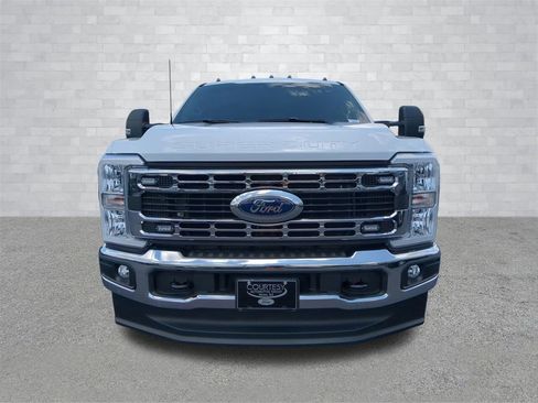 Used 2025 Ford F350 XL w/ XL Chrome Package image 17
