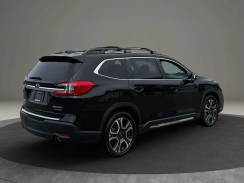 Used 2023 Subaru Ascent Limited AWD/4WD image 5