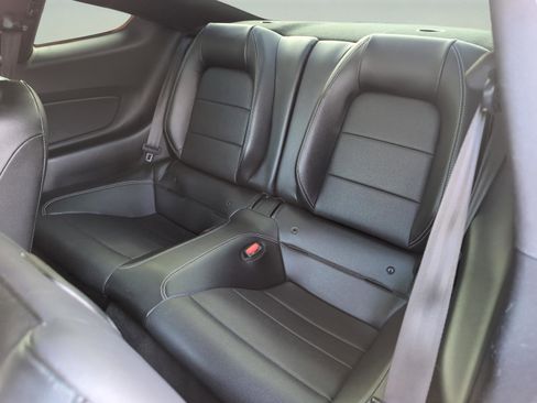 Used 2022 Ford Mustang Premium image 17