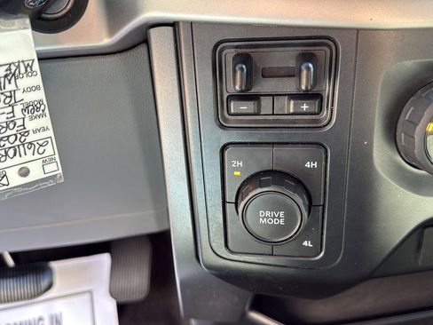Used 2021 Ford F150 XLT AWD/4WD image 27