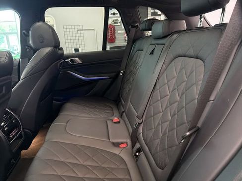 Used 2023 BMW X5 xDrive40i w/ M Sport Package AWD/4WD image 23