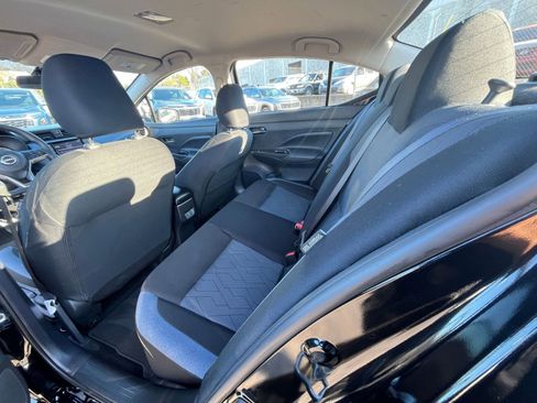 Used 2025 Nissan Versa SV image 23